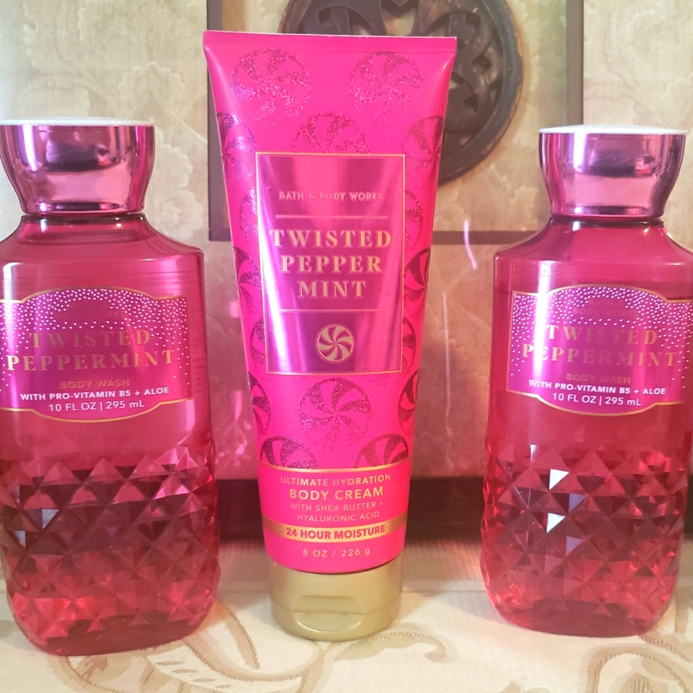 Bath & Body Works Twisted Peppermint 3 Piece Set ~NEW